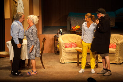 Mijne gebuur heeft het zuur @ Echt Antwaarps Teater, foto 18, foto's door Goele Bormans - FrontView Magazine