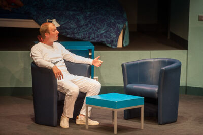 Mijne gebuur heeft het zuur @ Echt Antwaarps Teater, foto 38, foto's door Goele Bormans - FrontView Magazine