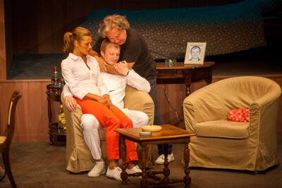Mijne gebuur heeft het zuur @ Echt Antwaarps Teater, foto 60, foto's door Goele Bormans - FrontView Magazine