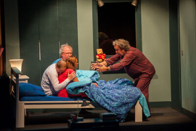 Mijne gebuur heeft het zuur @ Echt Antwaarps Teater, foto 69, foto's door Goele Bormans - FrontView Magazine