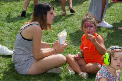 Sfeer @ Linkerwoofer zaterdag, picture 18, photographed by Marc Verdonck - FrontView Magazine
