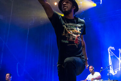 CARIBBEAN DANDEE feat Joeystarr & Nathy brussel summer festival, picture 2, photographed by Tom  Lammens - FrontView Magazine