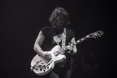 HF THIÉFAINE Brussel summer festival, picture 10, photographed by Tom  Lammens - FrontView Magazine