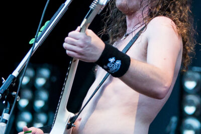 Airbourne @ Into The Grave 2016, foto 1, foto's door Dorien Goetschalckx - FrontView Magazine