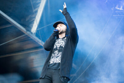 Amaranthe @ Into The Grave 2016, foto 9, foto's door Dorien Goetschalckx - FrontView Magazine