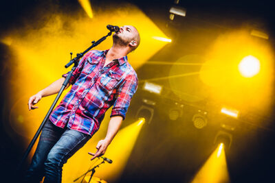 Stan Van Samang @ Marktrock Vilvoorde 2016, picture 4, photographed by Elke Briers - FrontView Magazine