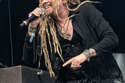 Korpiklaani @ Alcatraz Metal Fest 2016, foto 5, foto's door Edwin Houdevelt - FrontView Magazine