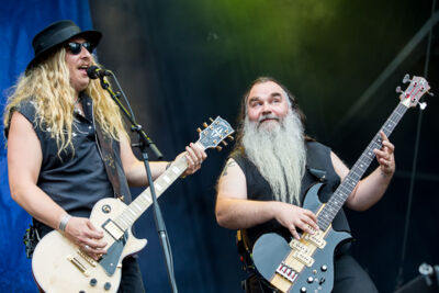 Korpiklaani @ Into The Grave 2016, picture 9, photographed by Dorien Goetschalckx - FrontView Magazine