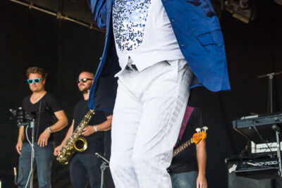 Leee John @ Nostalgie Beach Festival, picture 7, photographed by Marc Verdonck - FrontView Magazine