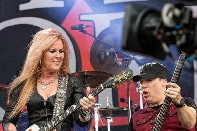 Lita Ford @ Alcatraz Metal Fest 2016, foto 1, foto's door Edwin Houdevelt - FrontView Magazine