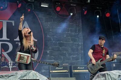 Lita Ford @ Alcatraz Metal Fest 2016, foto 5, foto's door Edwin Houdevelt - FrontView Magazine