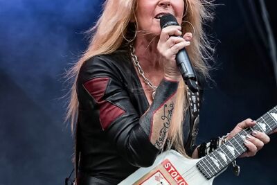 Lita Ford @ Alcatraz Metal Fest 2016, foto 23, foto's door Edwin Houdevelt - FrontView Magazine