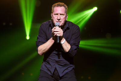 O.M.D. @ Nostalgie Beach Festival, picture 13, photographed by Marc Verdonck - FrontView Magazine