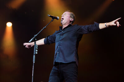 O.M.D. @ Nostalgie Beach Festival, picture 18, photographed by Marc Verdonck - FrontView Magazine