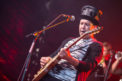 The Dinky Toys @ Nostalgie Beach Festival, foto 4, foto's door Marc Verdonck - FrontView Magazine