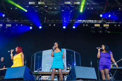 The Pointer Sisters @ Nostalgie Beach Festival, picture 3, photographed by Marc Verdonck - FrontView Magazine