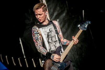 I Killed the Prom Queen @ Ieper Hardcore Fest, picture 5, photographed by Luc Luyten - FrontView Magazine