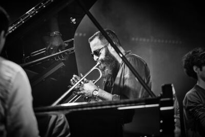 Jazz Middelheim - Zondag 14 augustus Avishai Cohen, Tutu Pouane, Jef Neve & Typhoon, STUFF. 'Hybrid Love', picture 12, photographed by Frederik Strobbe - FrontView Magazine