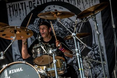 MDC @ Ieper Hardcore Fest, picture 4, photographed by Luc Luyten - FrontView Magazine