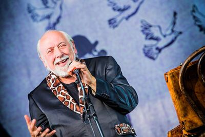 Urbanus & De Fanfaar @ Marktrock Aalst 2016, foto 4, foto's door Elke Briers - FrontView Magazine