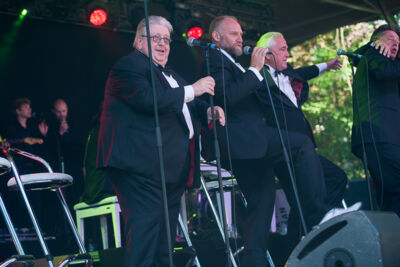 Grungblavers @ OLT Rivierenhof, picture 59, photographed by Goele Bormans - FrontView Magazine