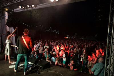 Silke & The Expendables @ Engie Parties Kapellen, picture 27, photographed by James Van Roosbroeck - FrontView Magazine