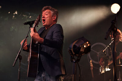Bart Peeters @ OLT Rivierenhof, picture 19, photographed by James Van Roosbroeck - FrontView Magazine