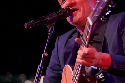 Bart Peeters @ OLT Rivierenhof, picture 36, photographed by James Van Roosbroeck - FrontView Magazine