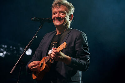 Bart Peeters @ OLT Rivierenhof, picture 38, photographed by James Van Roosbroeck - FrontView Magazine
