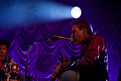 Bart Peeters @ OLT Rivierenhof, picture 55, photographed by James Van Roosbroeck - FrontView Magazine