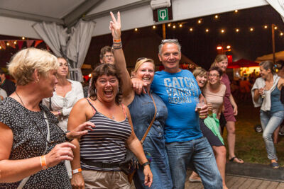 BoombalFestival Dag 1 Sfeer & Publiek @ Lovendegem, picture 63, photographed by Guy Danneels - FrontView Magazine