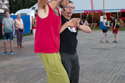 Folkdansinitiatie Kurt Garrez @ BoombalFestival Dag 1 Lovendegem, picture 1, photographed by Guy Danneels - FrontView Magazine