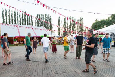 Folkdansinitiatie Kurt Garrez @ BoombalFestival Dag 1 Lovendegem, picture 4, photographed by Guy Danneels - FrontView Magazine