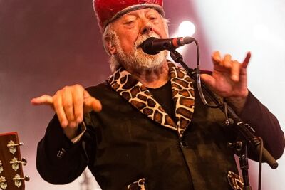 Urbanus & De Fanfaar @ Boerenrock 2016, foto 2, foto's door Edwin Houdevelt - FrontView Magazine