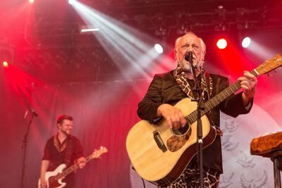 Urbanus & De Fanfaar @ Boerenrock 2016, foto 18, foto's door Edwin Houdevelt - FrontView Magazine
