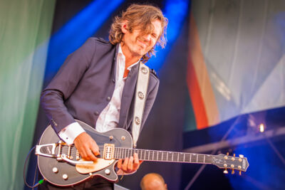 Guus Meeuwis @ Strandfestival ZAND, foto 6, foto's door Frank Bogers - FrontView Magazine