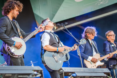 Guus Meeuwis @ Strandfestival ZAND, foto 16, foto's door Frank Bogers - FrontView Magazine