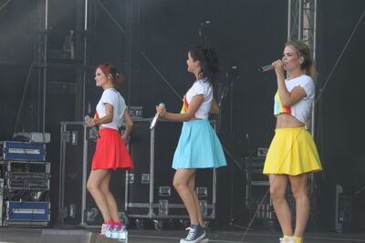 K3 @ Dag van het Zand in Lommel, picture 4, photographed by Heidi Elen - FrontView Magazine
