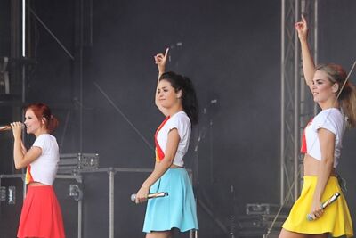 K3 @ Dag van het Zand in Lommel, picture 8, photographed by Heidi Elen - FrontView Magazine