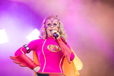 Mega Mindy @ Maanrock 2016, picture 2, photographed by Frank Lambrechts - FrontView Magazine