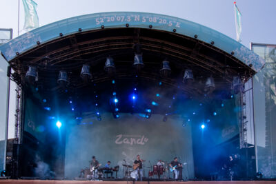 Nielson @ Strandfestival ZAND, foto 1, foto's door Frank Bogers - FrontView Magazine