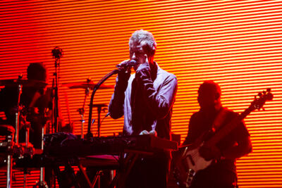 Massive Attack @ Sint Pietersplein Gent, picture 14, photographed by Dieter  Boone - FrontView Magazine