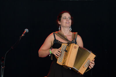 Trio Loubelya @ BoombalFestival Dag 3 Lovendegem, picture 2, photographed by Guy Danneels - FrontView Magazine