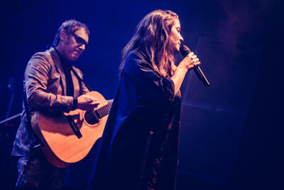 Hooverphonic @ Crammerock 2016, picture 4, photographed by Elke Briers - FrontView Magazine