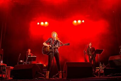 Axelle Red @ Villa Pace 2016, picture 14, photographed by Edwin Houdevelt - FrontView Magazine