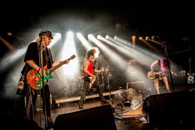 L 7 @ Muziekodroom, foto 7, foto's door Luc Luyten - FrontView Magazine