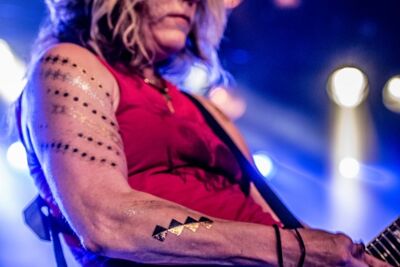 L 7 @ Muziekodroom, foto 21, foto's door Luc Luyten - FrontView Magazine