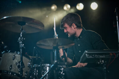 Intergalactic Lovers @ Ten Vrede Diksmuide, picture 18, photographed by Devid Camerlynck - FrontView Magazine