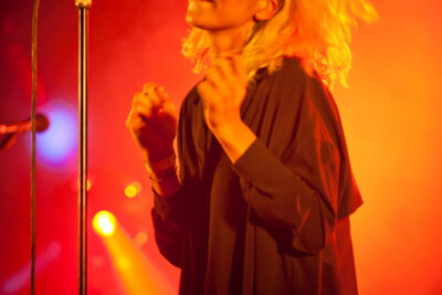 Intergalactic Lovers @ Ten Vrede Diksmuide, picture 36, photographed by Devid Camerlynck - FrontView Magazine
