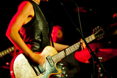 Trixie Whitley @ Ten Vrede Diksmuide, picture 23, photographed by Devid Camerlynck - FrontView Magazine